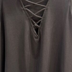 NWOT Veronica M Cupro Criss Cross Black Sleeveless Top, Size Medium